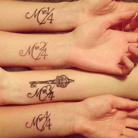 braccia tatuate sorelle