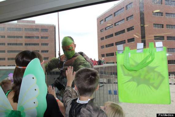 tartaruga ninja incontra i bambini