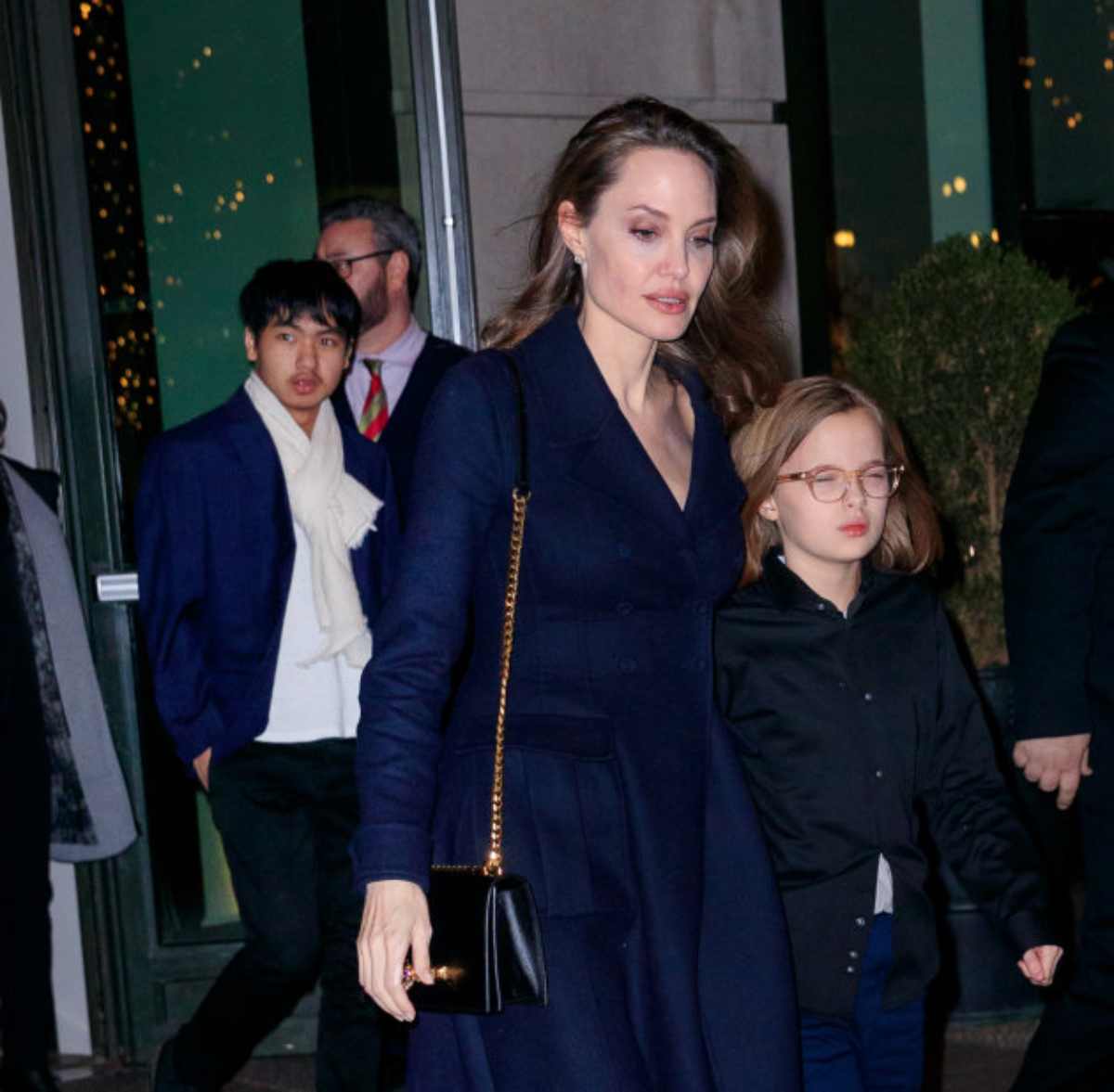 figli di Angelina Jolie insieme 2