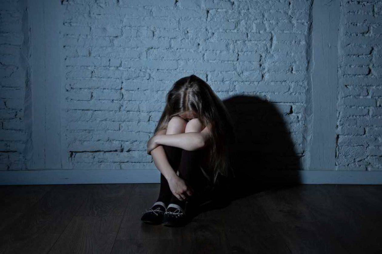 Bambina Di 10 Anni Violentata Dal Fratello Partorirà Un Bambino