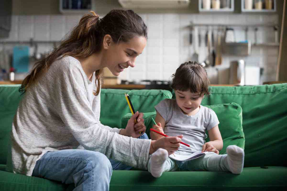 baby-sitter-e-badanti-rincari-per-il-nuovo-contratto