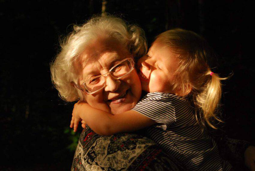 nonna con nipote